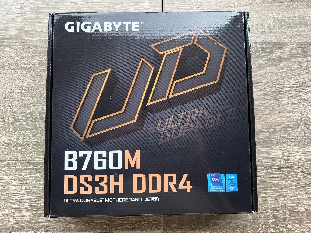 Nieuwe Gigabyte B760 DS3H DDR4 Moederbord, Computers en Software, Ophalen, LGA 1700, -, Nieuw