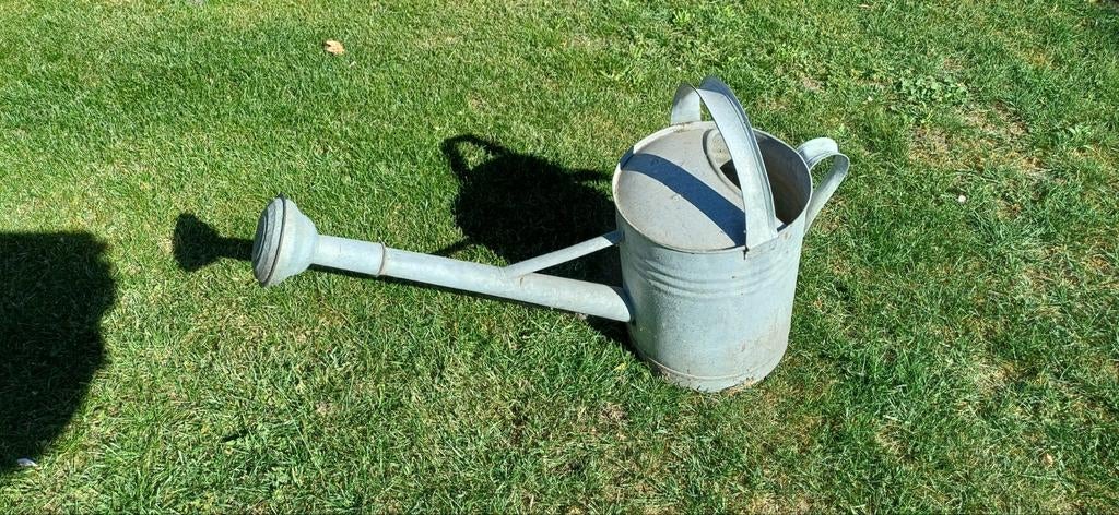 Gieter van zink., Ophalen