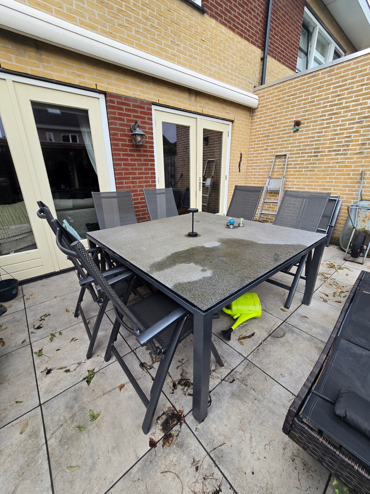 Moderne tuinset met 8 stoelen en glazen/stenen tafelblad, Tuin en Terras, Tuinsets en Loungesets, Gebruikt, 6 zitplaatsen, Aluminium