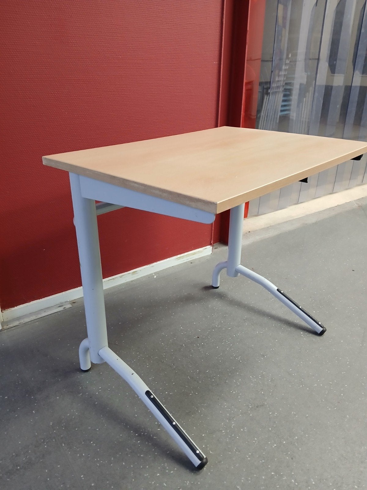 Schooltafel Bureau Kindertafel, Huis en Inrichting, Ophalen, Info@tommysmit.nl, Gebruikt, Kinderbureau