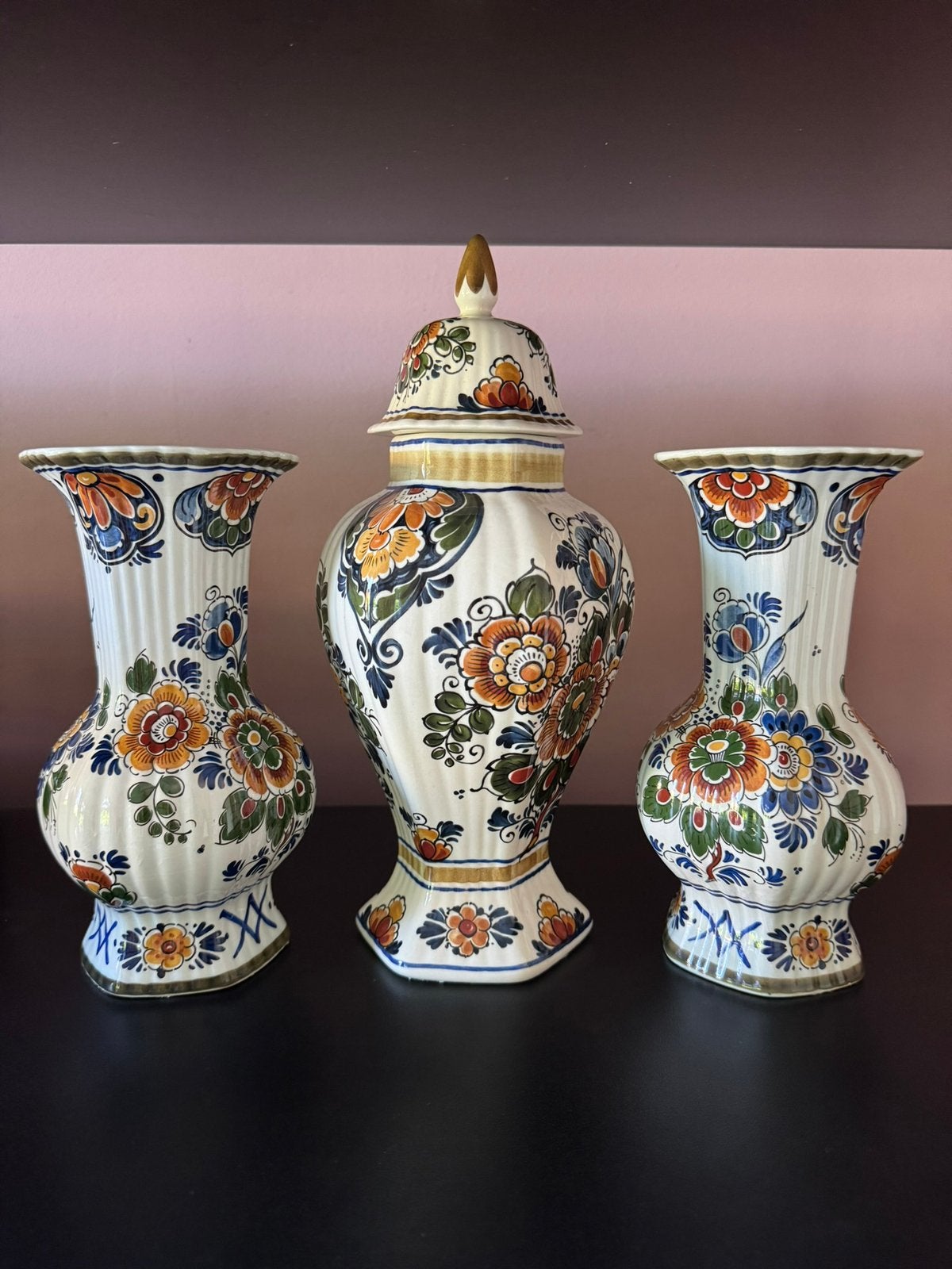 Prachtige 3-Delige Delftse Polychroom Kaststel – Handwerk, Ophalen of Verzenden, Overige kleuren, Aardewerk of Porselein, Minder dan 50 cm