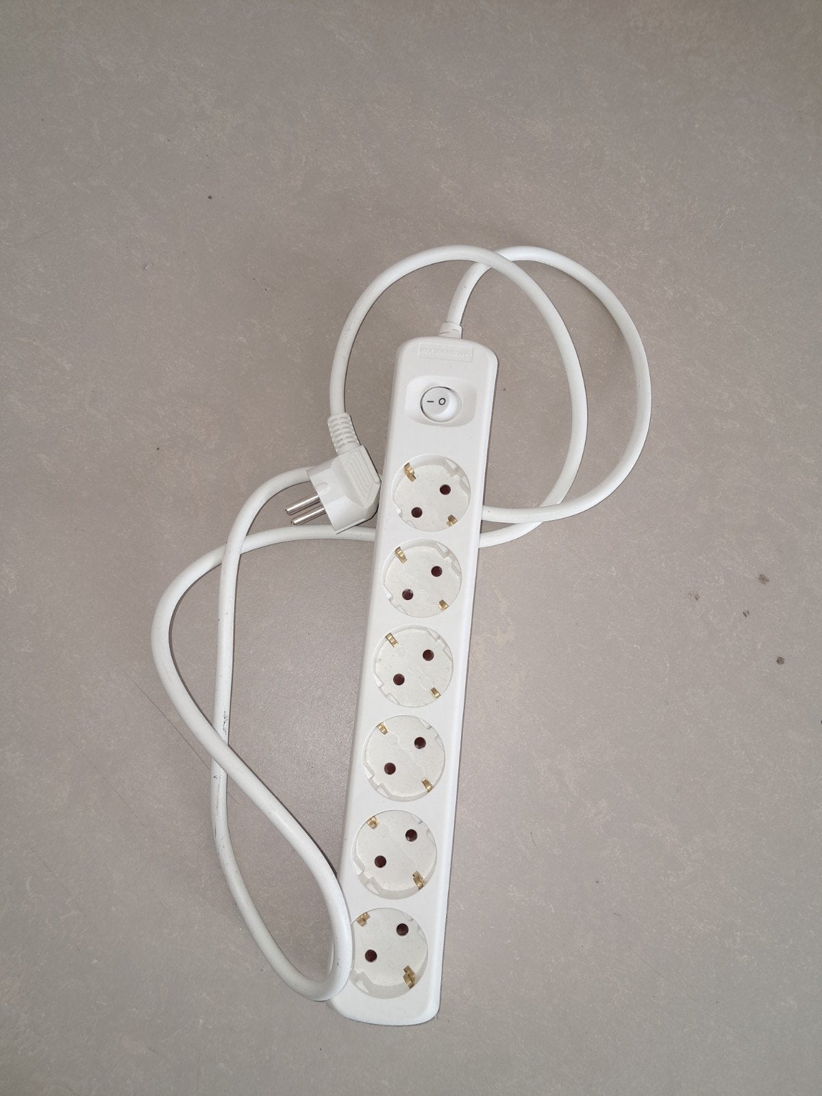 Stekkerdoos met 6 stopcontacten en schakelaar, Ophalen, Gebruikt, Overige merken, Stekkerdoos