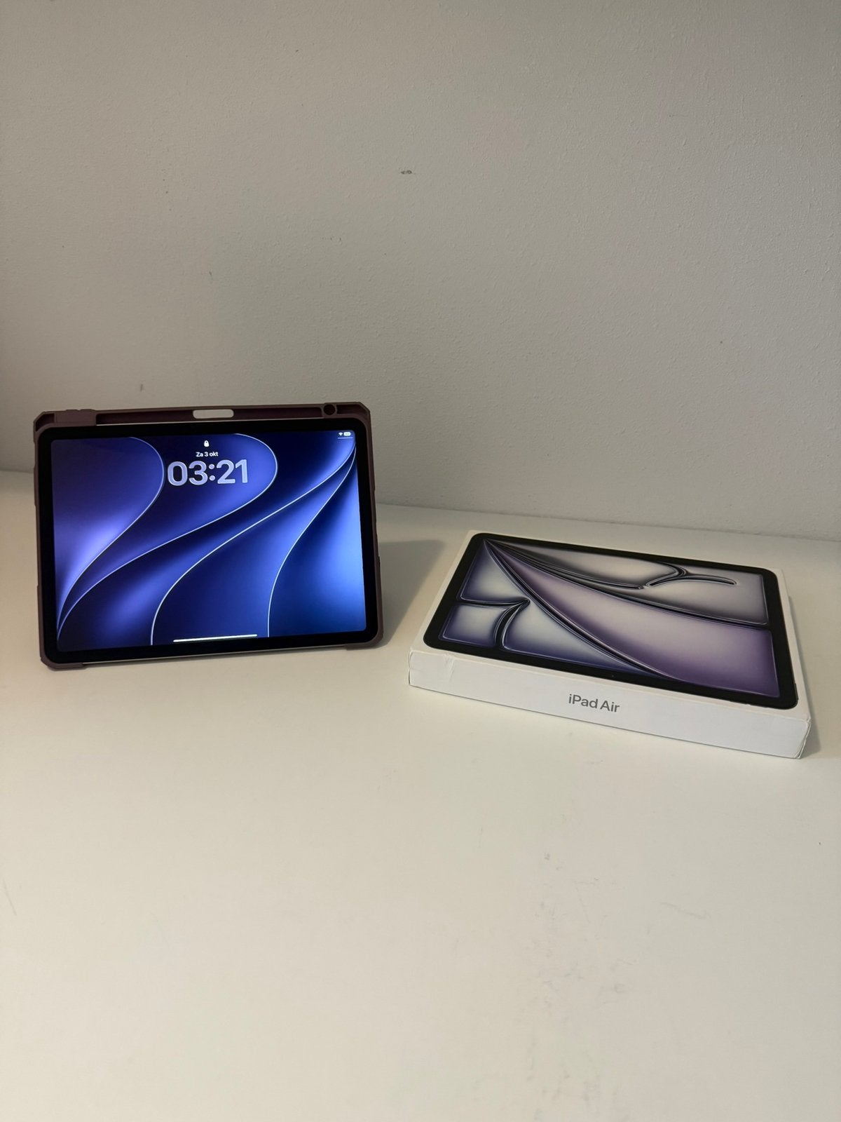 Apple iPad Air 11 inch M3 - 256GB - Spacegrey - 100% batteri, Computers en Software, Ophalen, Apple iPad Air, 11 inch, Zo goed als nieuw