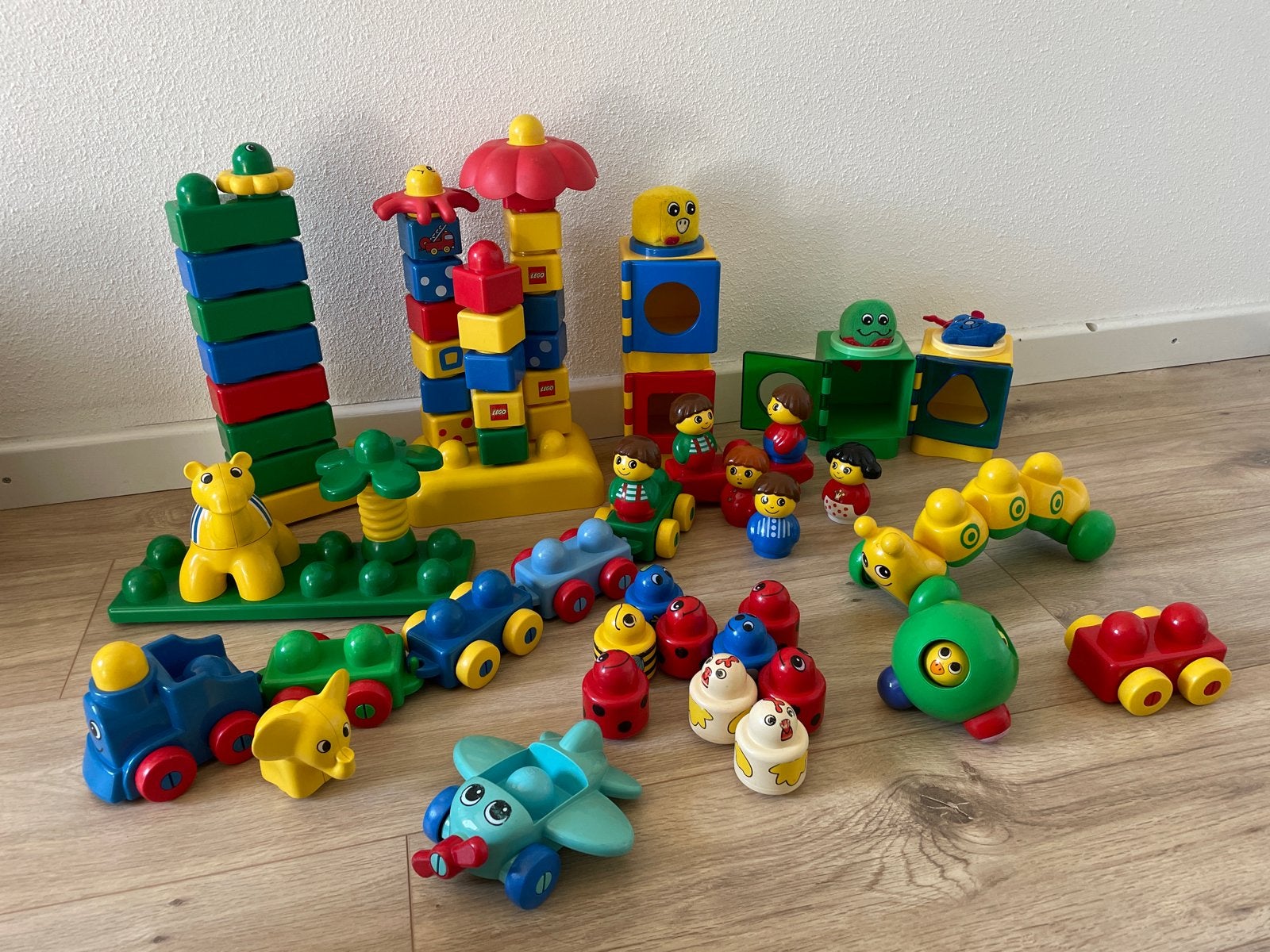 Grote Lego Primo set: kameel, trein, rups, dieren, poppetjes, Gebruikt, Lego Primo, Inclusief extra onderdelen, Ophalen of Verzenden