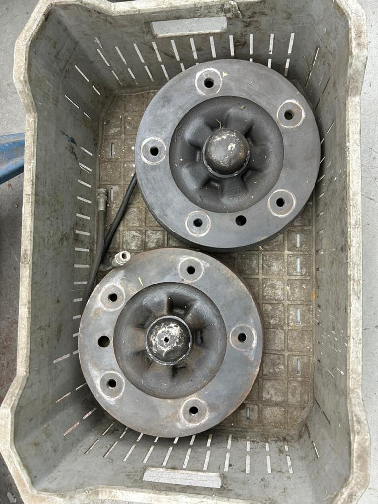 VW Spijlbus T1 Voorremmen (8/63-7/67) - Origineel Gebruikt, Auto-onderdelen, Ophalen, Gebruikt, Volkswagen