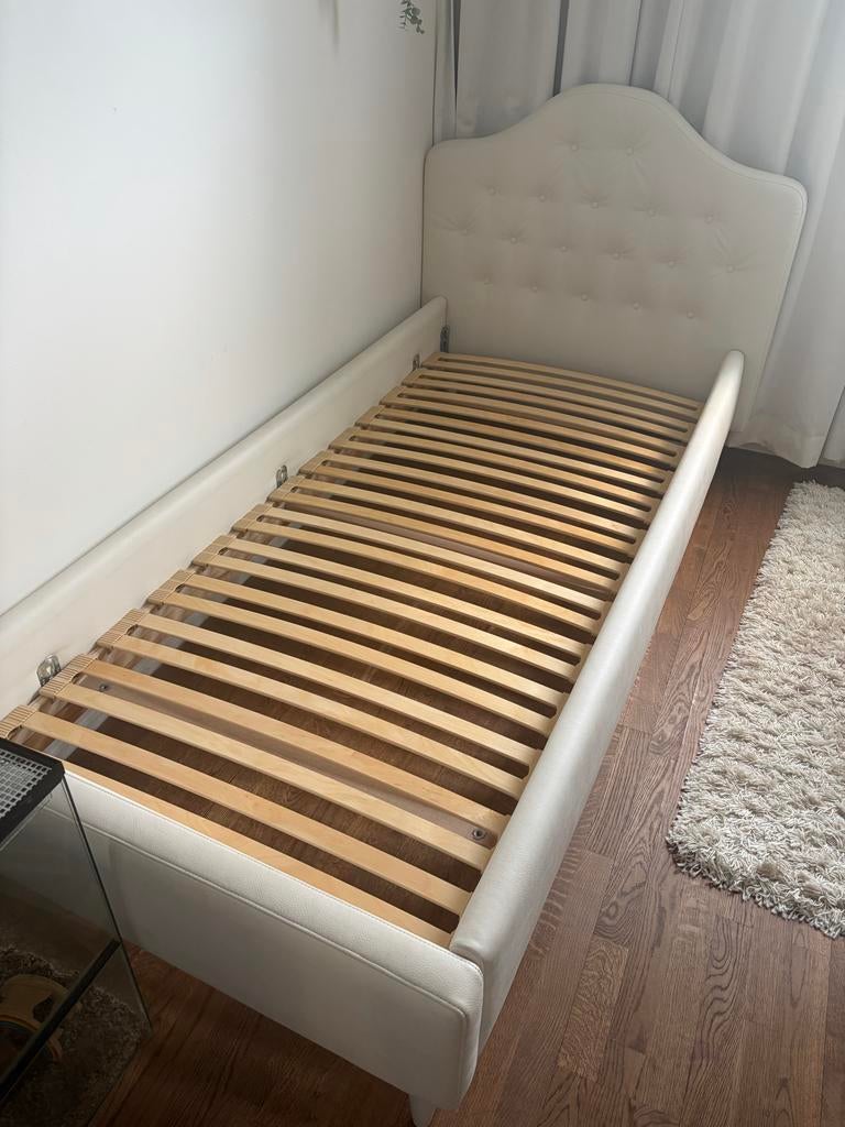 Meiden bed in barok stijl - 215x110x105cm, Ophalen, Eenpersoons, 210 cm, Hout