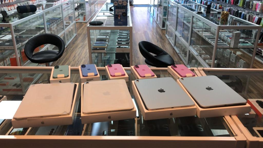 ipad A16   128GB wifi silver  / ipad  2025  128GB, Ophalen of Verzenden, Zo goed als nieuw, Overige typen