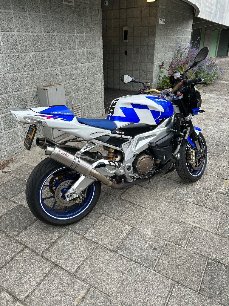 Aprilia Tuono 1000R V2, 2 cilinders, Sportuitlaat, Gebruikt, Particulier