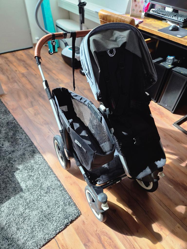 Bugaboo donkey duo kinder wagen met assecoirres, Ophalen, Gebruikt, Bugaboo, Combiwagen