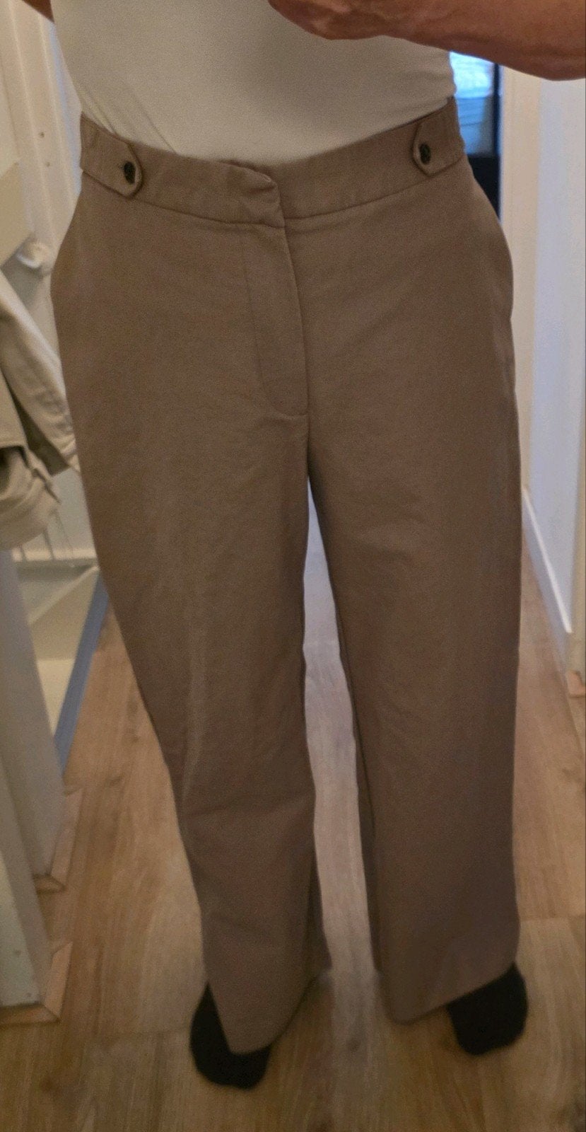 Vanilia 'Straight Soft Touch' broek - Dark Taupe - Maat 44, Kleding | Dames, Bruin, Maat 42/44 (L), Ophalen of Verzenden, Zo goed als nieuw