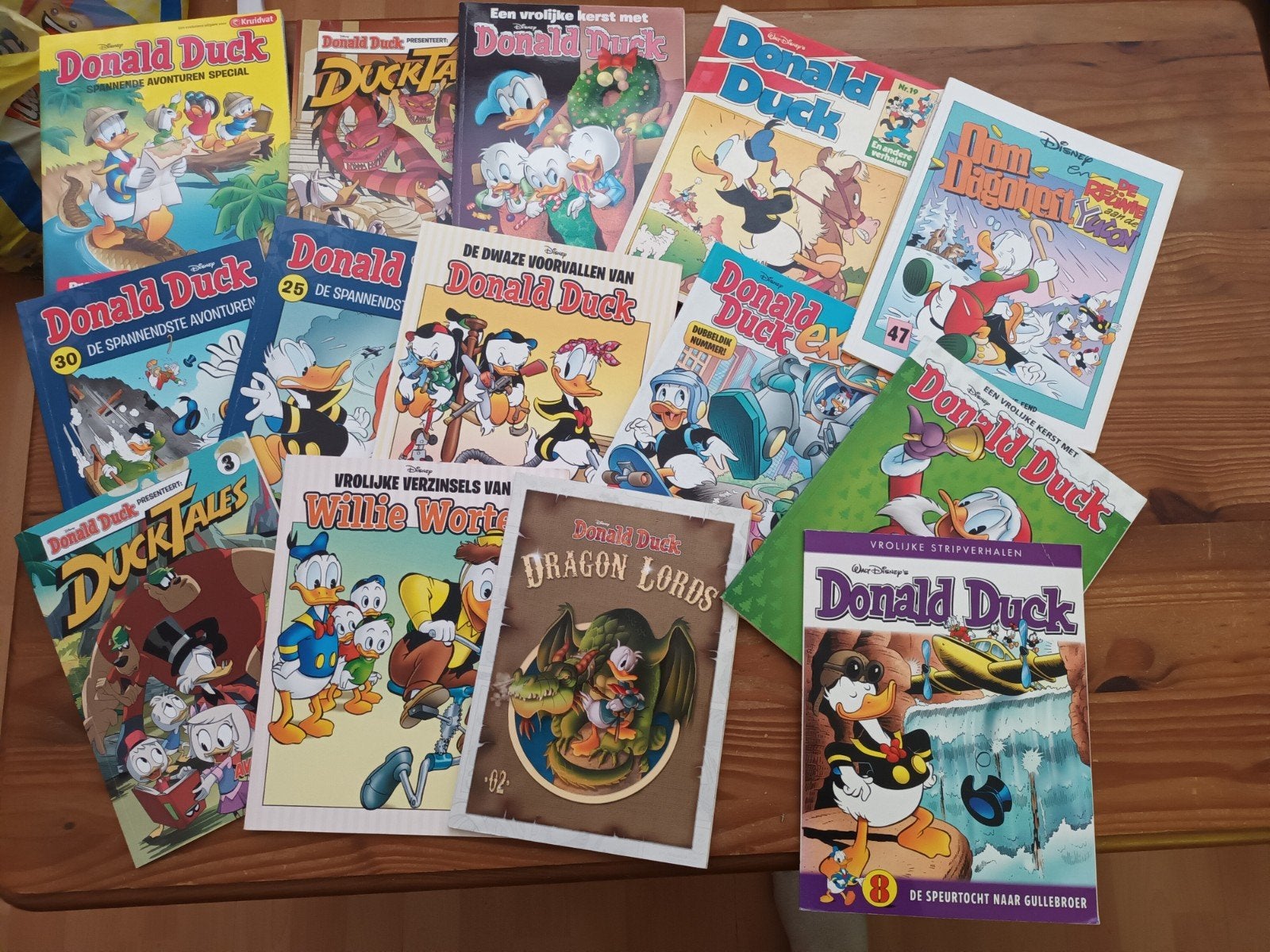 Grote collectie Donald Duck stripboeken, Diversen, Rommelmarktspullen, Ophalen of Verzenden