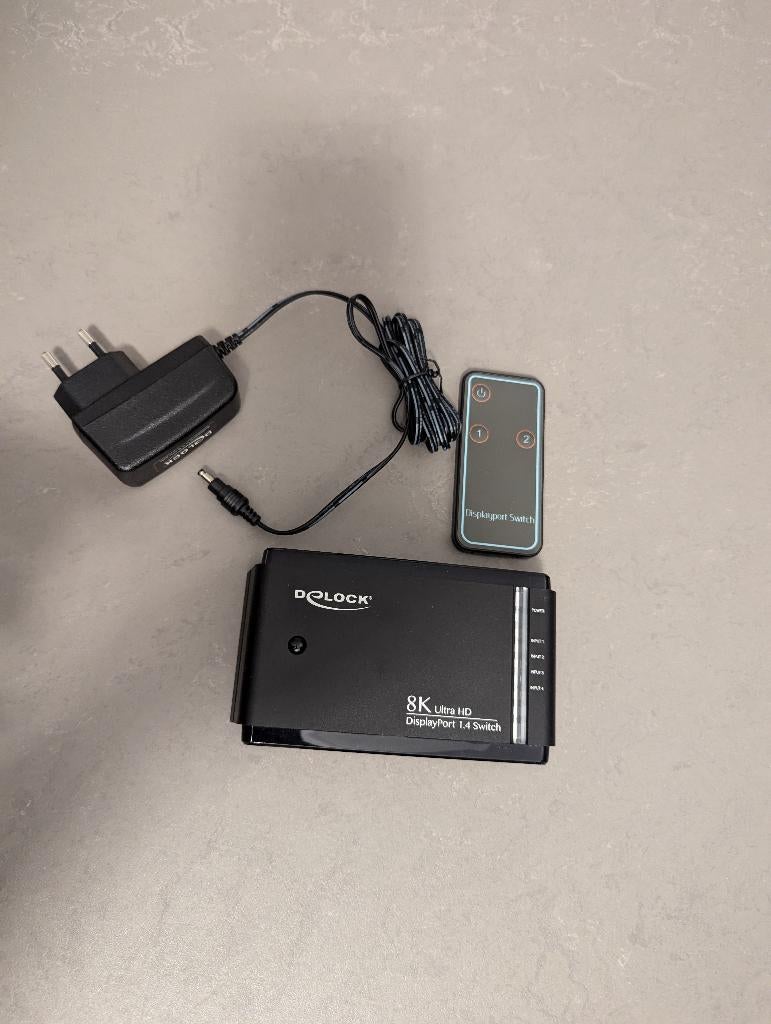 Delock DisplayPort 1.4 Switch (2x2) - 8K / Dual 4K Setup, Ophalen of Verzenden, Zo goed als nieuw