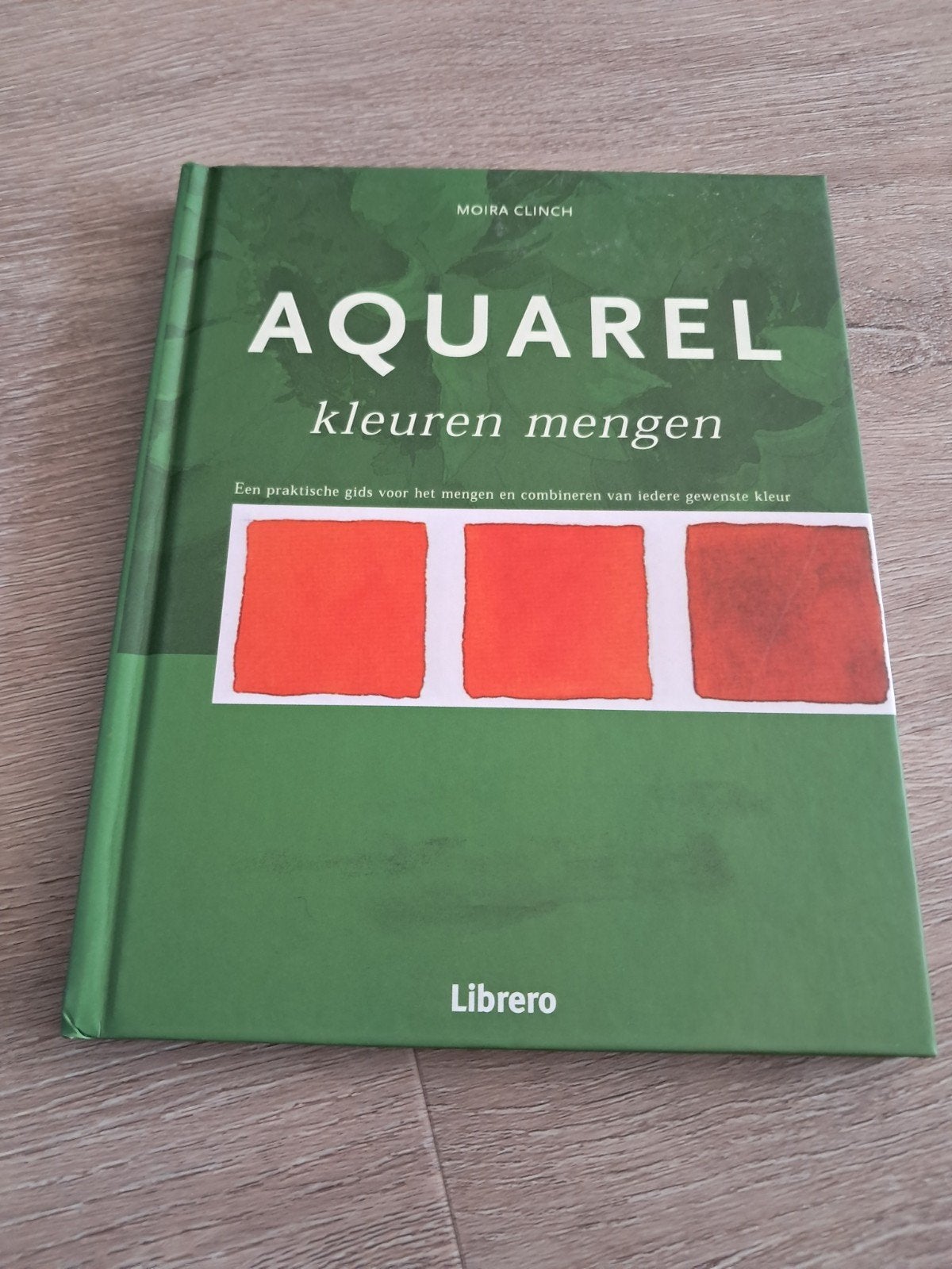 Aquarel kleuren mengen - Moira Clinch, Boeken, Ophalen of Verzenden, Zo goed als nieuw, Overige onderwerpen, Moira Clinch