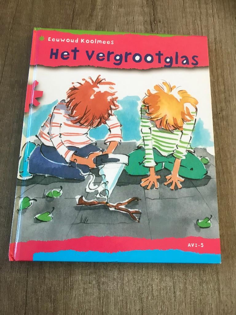 Eeuwoud Koolmees - Het vergrootglas AVI-5, Ophalen of Verzenden, Gelezen, Eeuwoud Koolmees, Fictie algemeen