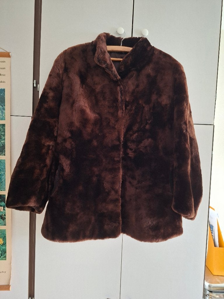 nette bontjas, Ophalen of Verzenden, Zo goed als nieuw, Maat 38/40 (M), Bruin