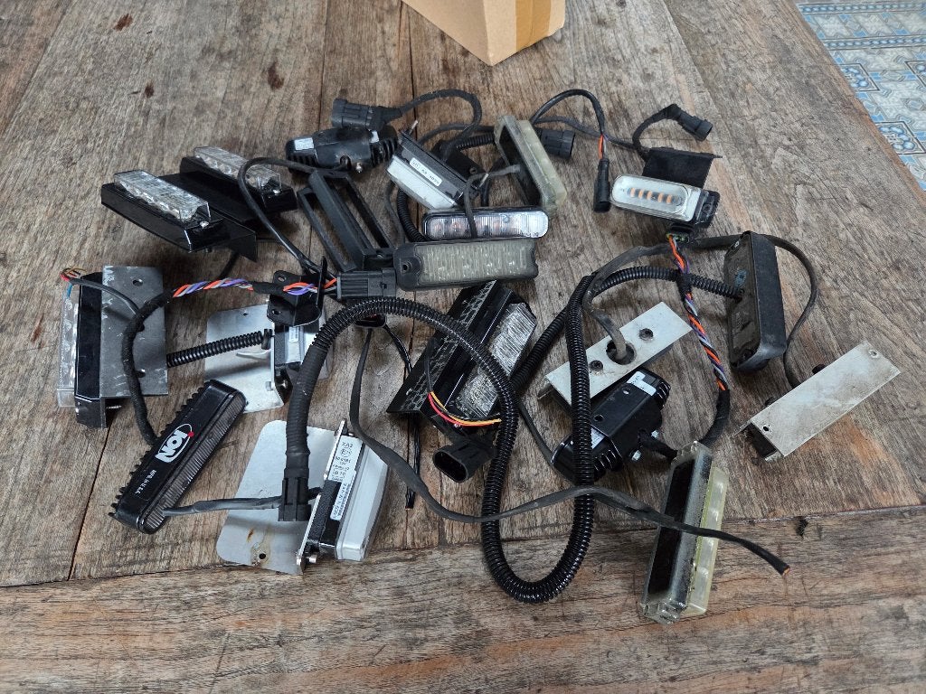 18 Flitsers, Auto-onderdelen, Verlichting, Ophalen, Nieuw