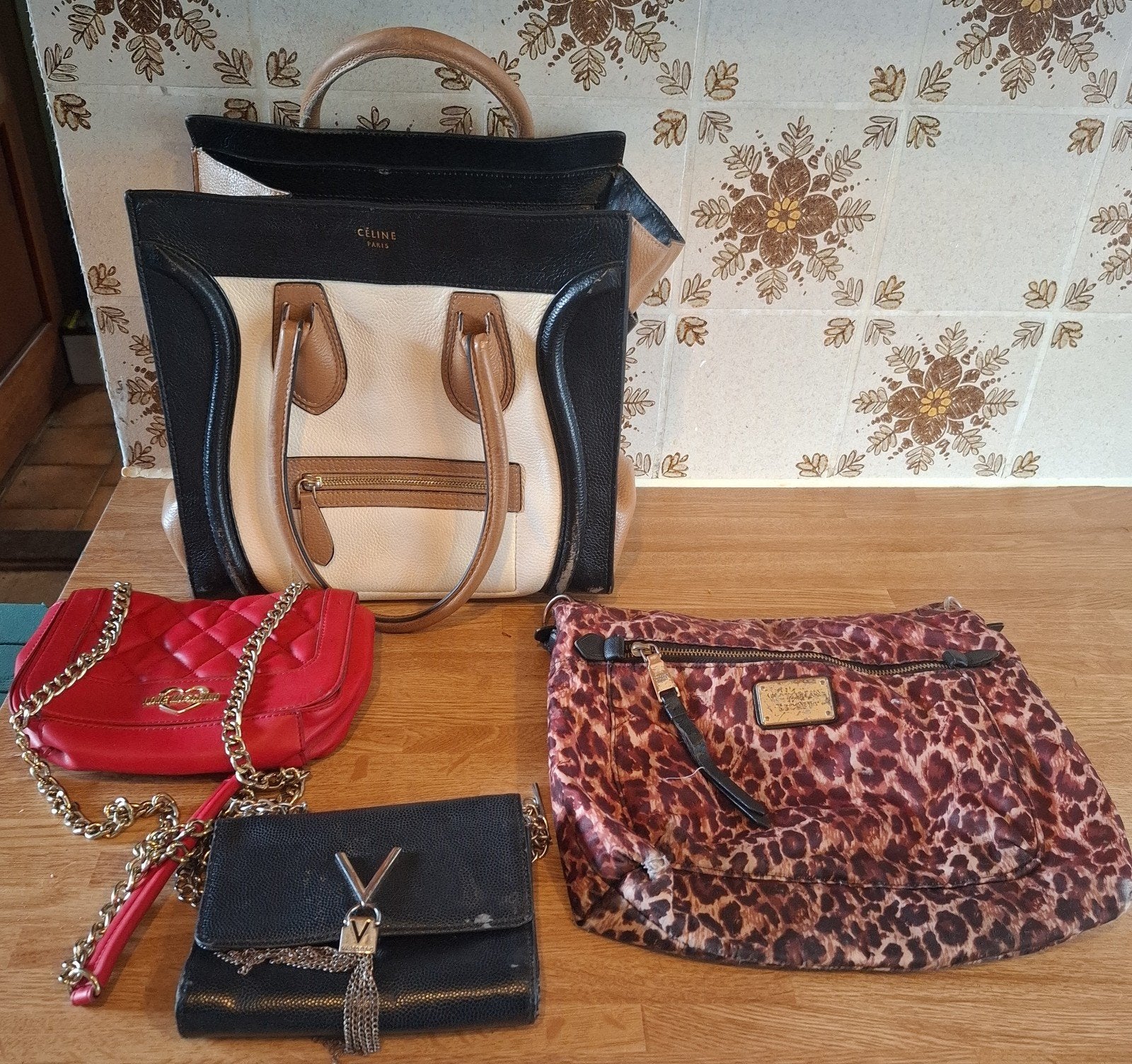Partij designer damestassen: Céline, Moschino, Valentino, Ophalen of Verzenden, Gebruikt, Rood, Handtas