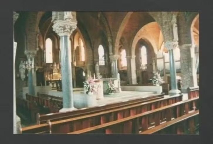 Foto Denekamp RK Nicolaaskerk Interieur Jaren 80., 1980 tot heden, Foto, Ophalen of Verzenden, Zo goed als nieuw