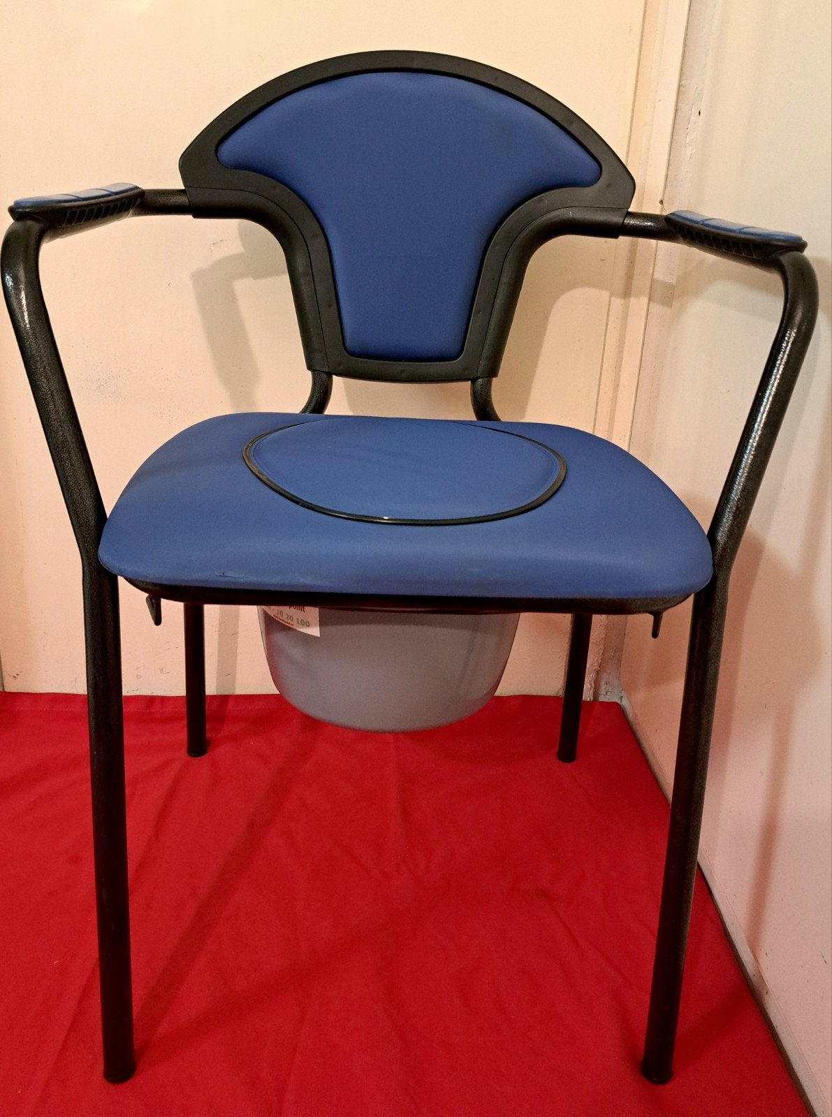 Toiletstoel po-stoel kan door een verminderde mobiliteit, Diversen, Ophalen, Zo goed als nieuw