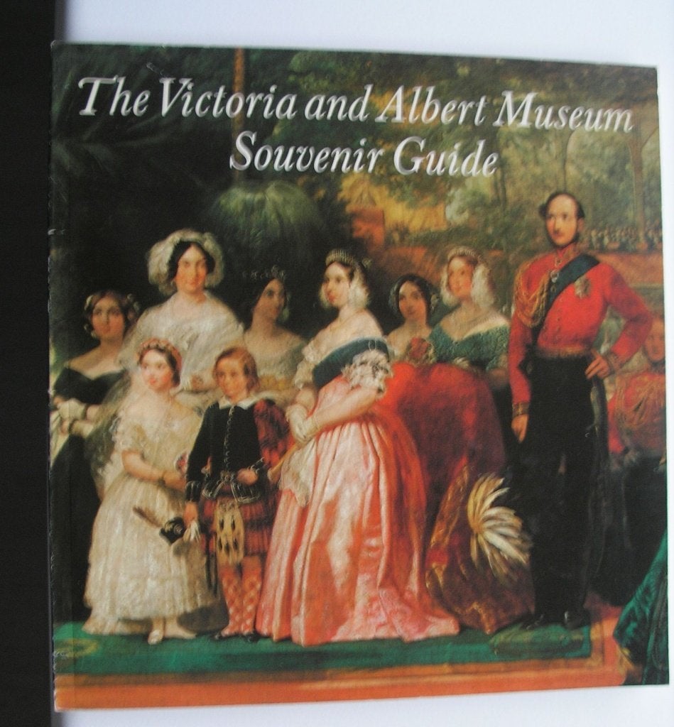 The Victorian and Albert Museum Souvenir Guide, Ophalen of Verzenden, Gelezen