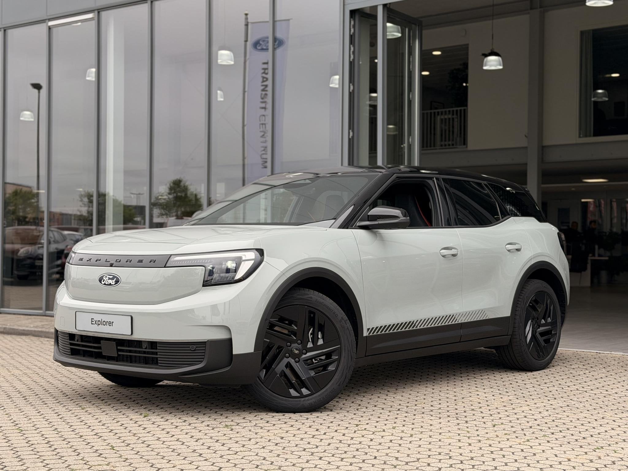 Ford Explorer Collection Extended Range RWD 79 kWh | Leverin, Auto's, Automaat, Achterwielaandrijving, Automatische klimaatregeling