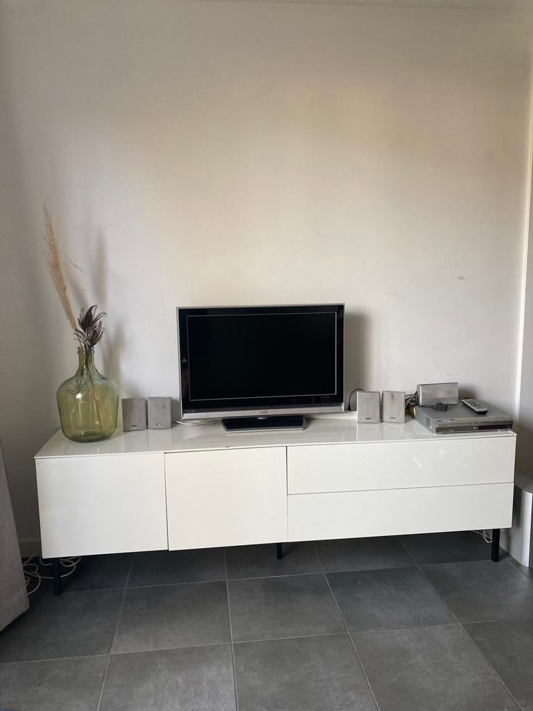 Hoogglans wit dressoir, Overige materialen, Gebruikt, 200 cm of meer, Minder dan 100 cm