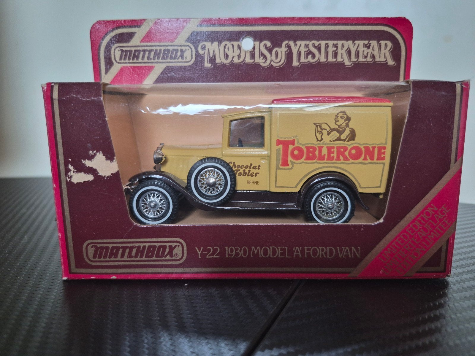 Matchbox Yesteryear Y-22 1930 Model A Ford Toblerone Limited, Verzenden, Zo goed als nieuw, Auto