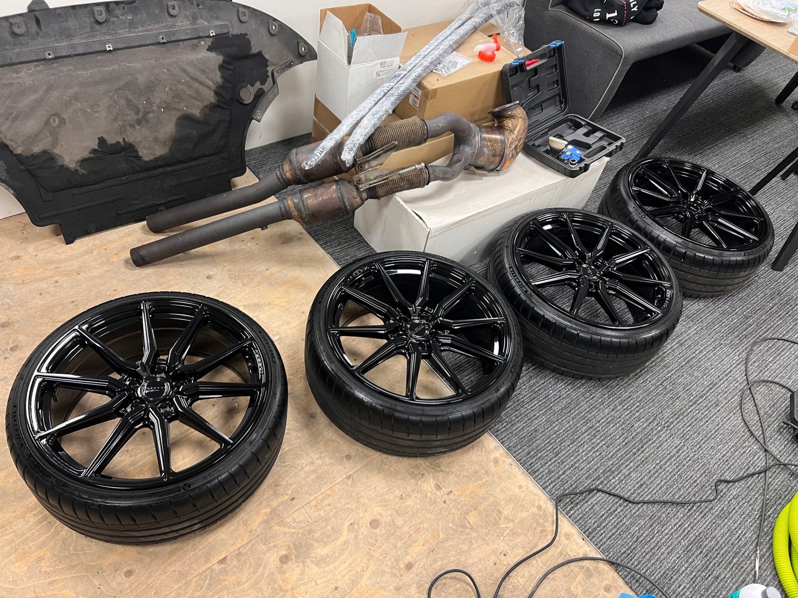 Vossen Hybrid Forged HF-3 20 inch 5x112 Michelin PS4S, Gebruikt, Velg(en), Ophalen of Verzenden, 235 mm