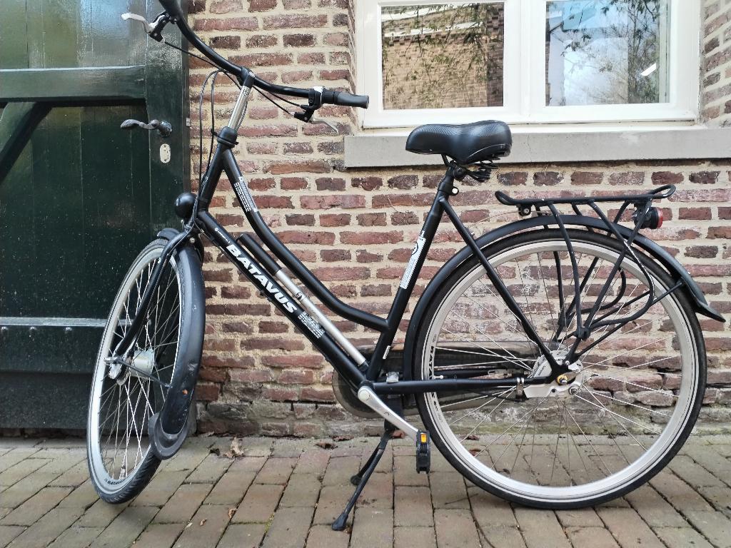Vrouwenfiets Batavus (maat 54), Fietsen en Brommers, Fietsen | Dames | Damesfietsen, Zo goed als nieuw, Batavus, (Extra) lage instap
