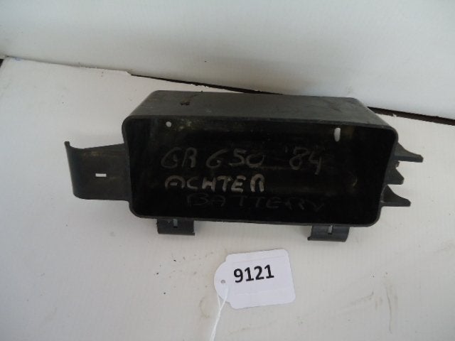 GR650 1983 - 1989 Suzuki Cover Cover batterij D1-13057
