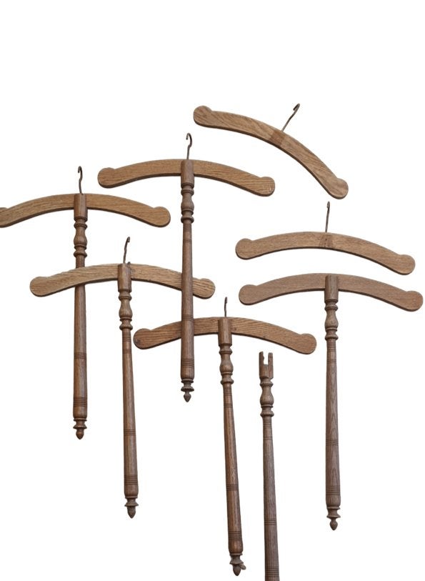Kledinghangers met stok, Ophalen