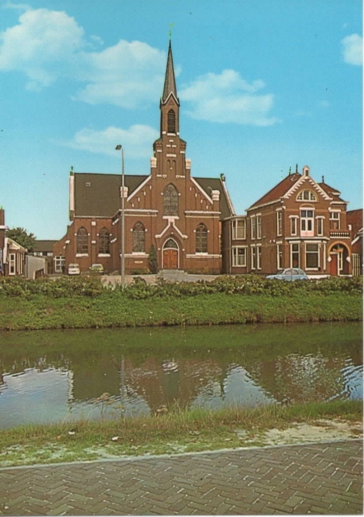 Ansichtkaart Stadskanaal, Geref. Kerk, Poststraat, Verzamelen, Ansichtkaarten | Nederland, Ophalen of Verzenden, 1980 tot heden