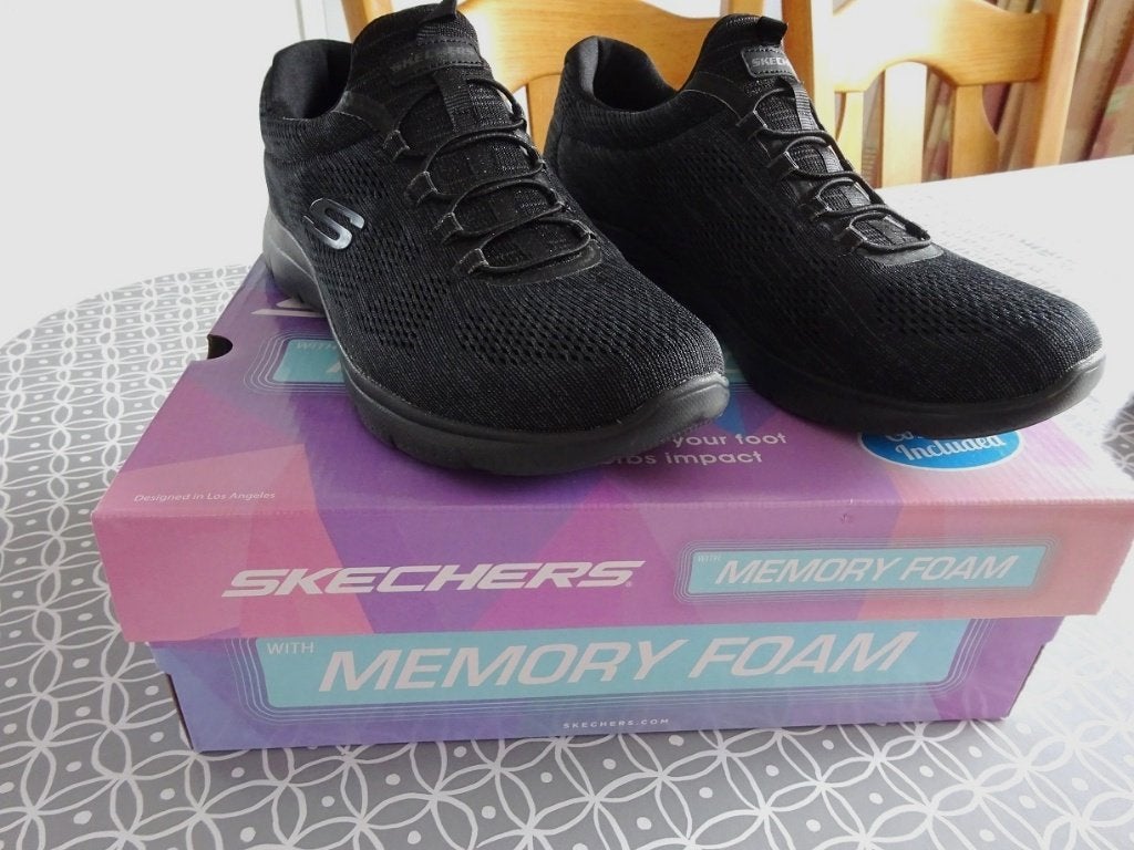 Skechers Instappers ~ Sneakers ~ Maat 41 ~ Zwart, Skechers, Ophalen of Verzenden, Zo goed als nieuw, Instappers