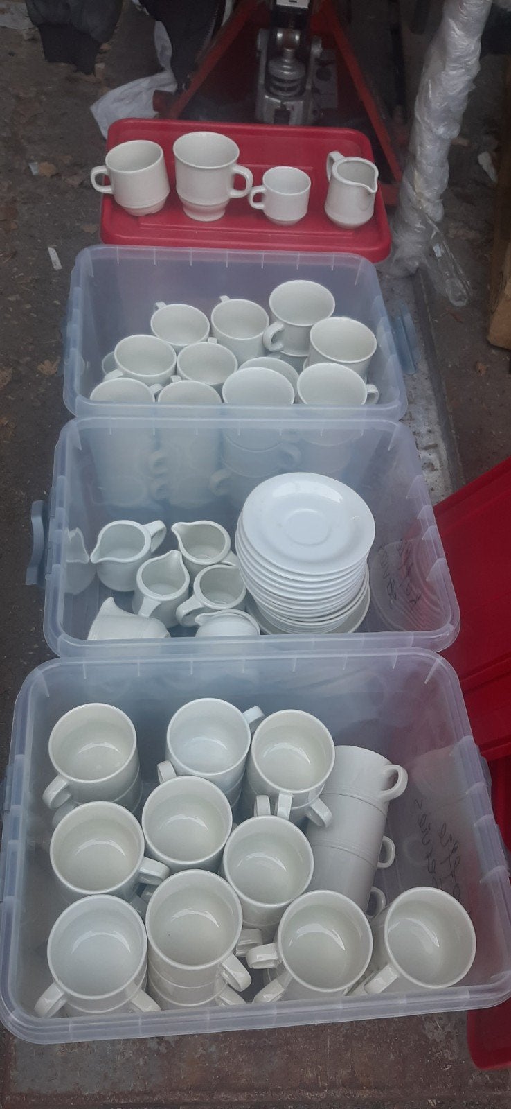 Partij Koffie kopjes, Ophalen, Zo goed als nieuw, Overige materialen