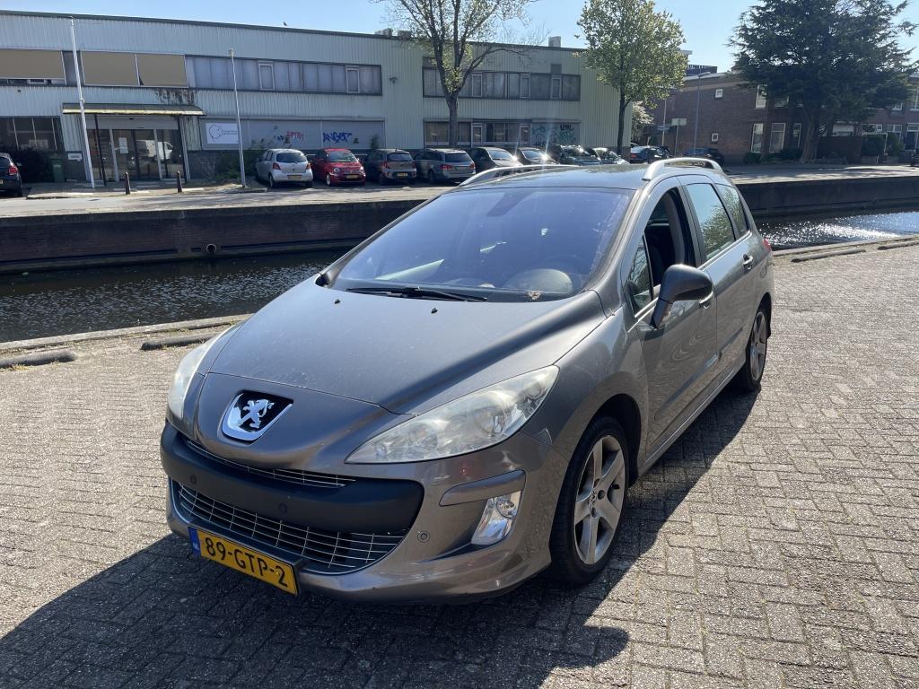 Peugeot 308 SW 1.6 HDiF XT airco trekhaak panoramadak, Startonderbreker, Gebruikt, 4 cilinders, 7 stoelen
