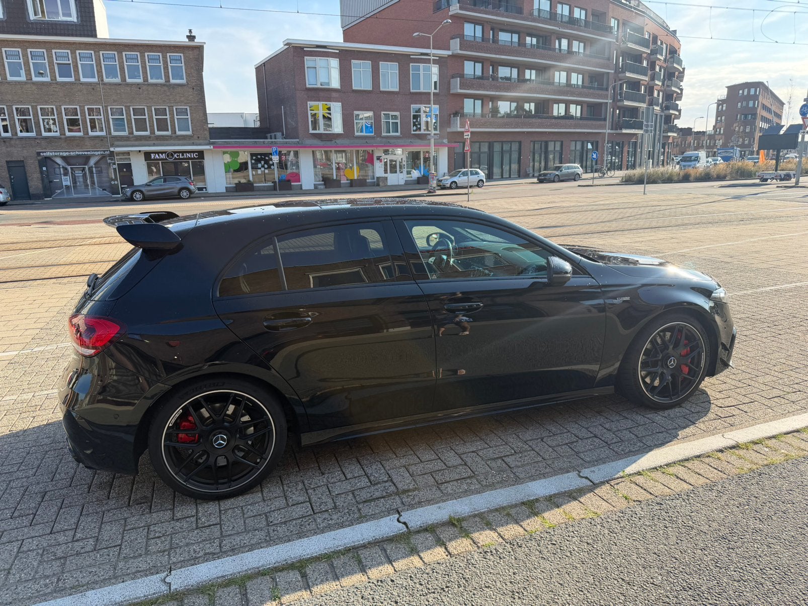 Mercedes-Benz A-Klasse A 45 AMG S 421pk 4Matic+ AMG, Automaat, 4 cilinders, Zwart, 1560 kg