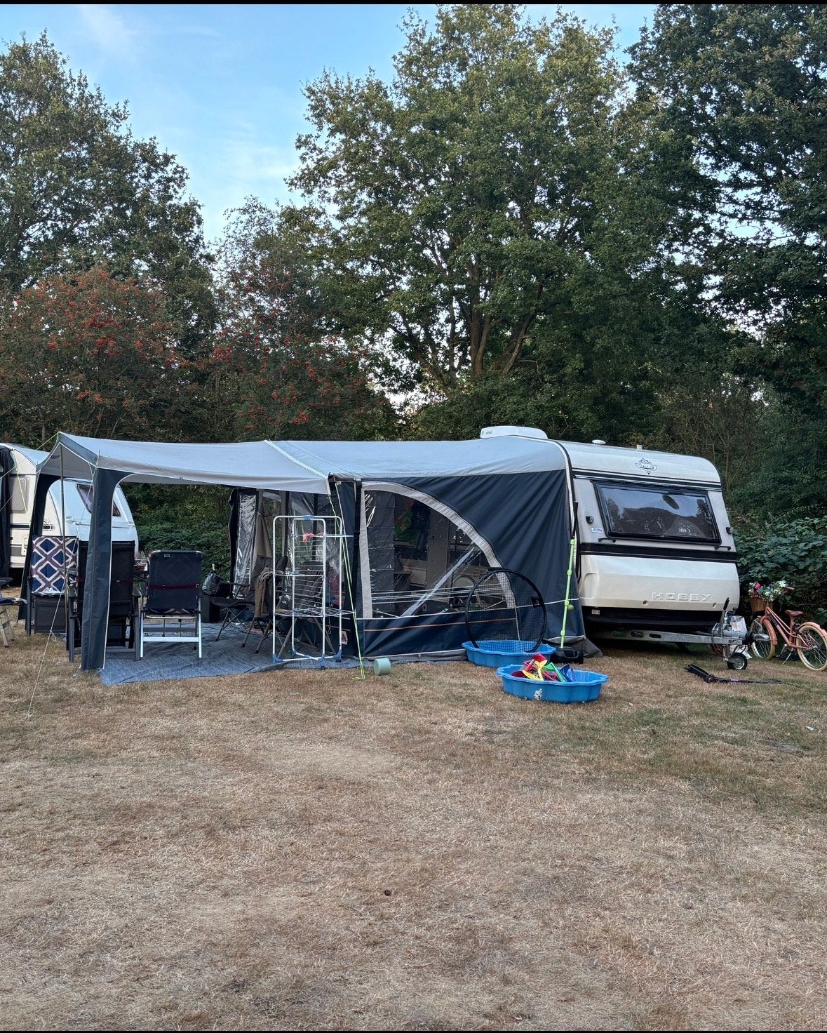 Hobby Classic 1989 - Gezellige caravan met stapelbed, Stapelbed, Rondzit, Hobby, Particulier