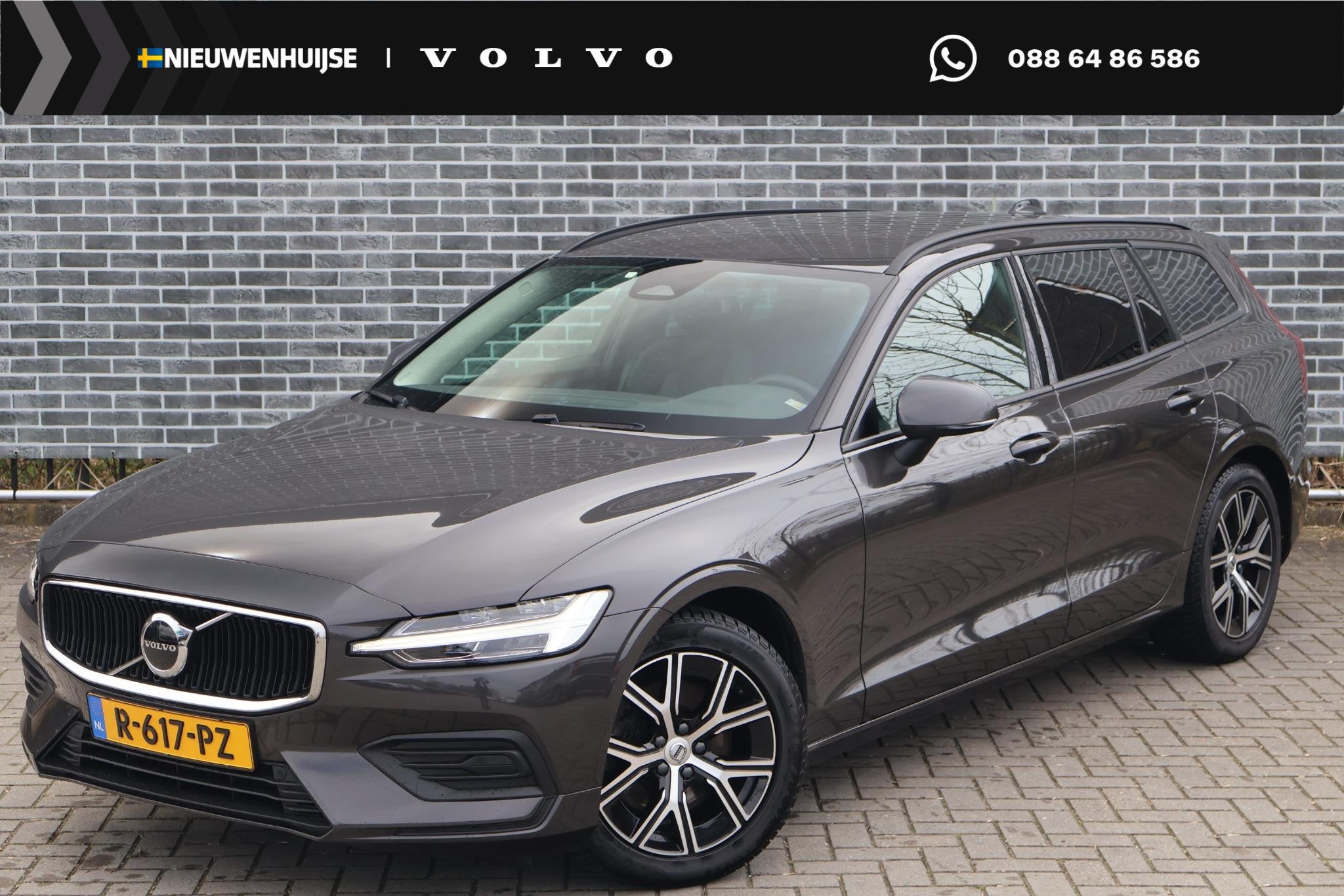 Volvo V60 2.0 B3 Essential | Trekhaak | Navigatie | Apple Ca, Auto's, Stof, Euro 6, 1634 kg, 163 pk