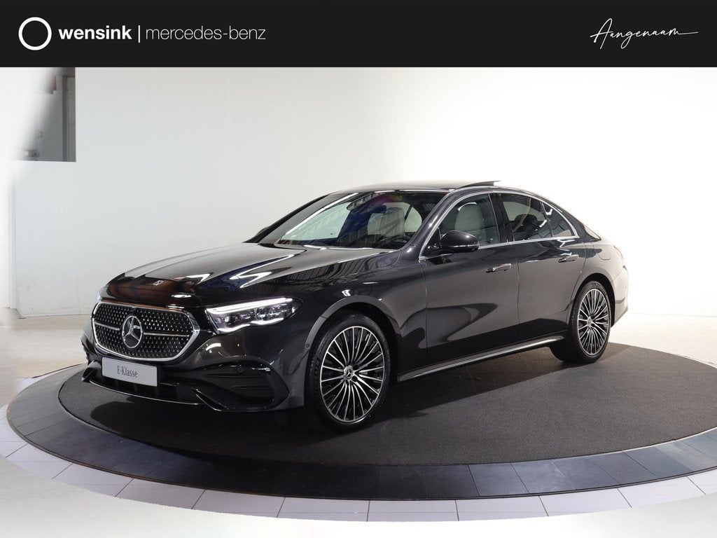 Mercedes-Benz E-Klasse 300e Sport Edition | Panoramaschuifda, Auto's, Mercedes-Benz, Automaat, Achterwielaandrijving, 4 cilinders