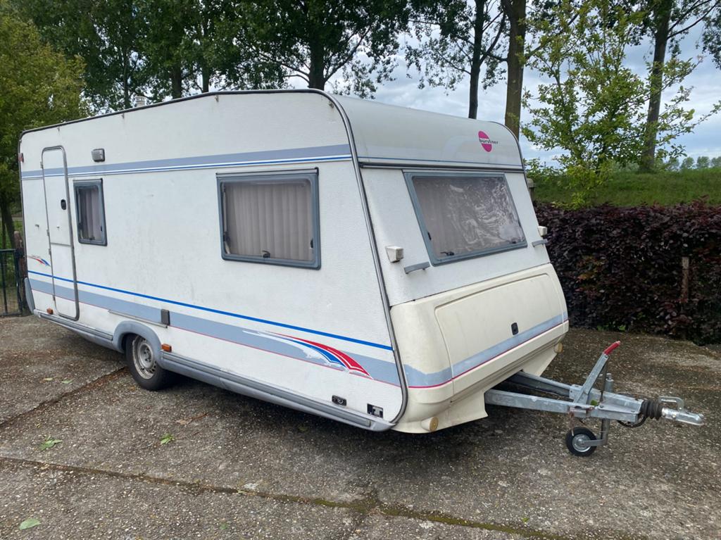 Burstner 470, Caravans en Kamperen, Caravans, Vast bed, Rondzit, Particulier, 4 tot 5 meter