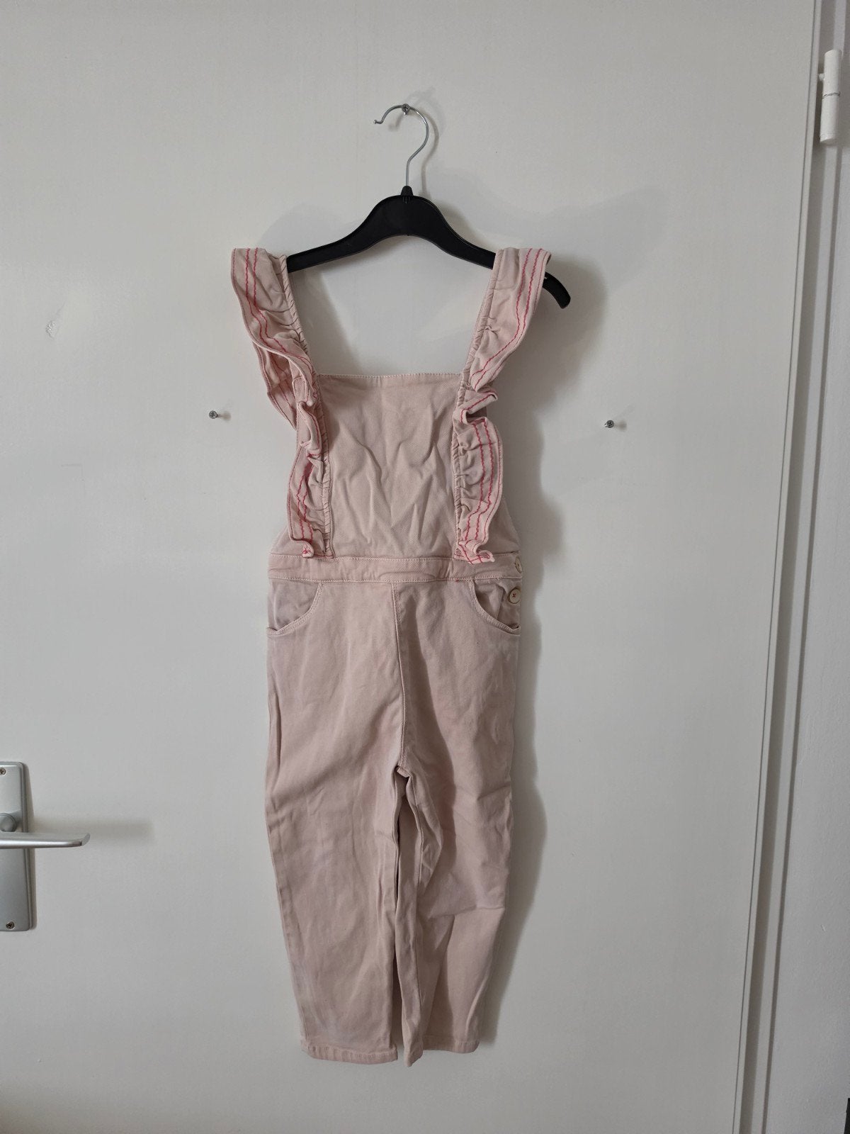 Zara denim tuinbroek lichtroze 104 als nieuw, Kinderen en Baby's, Broek, Meisje, Ophalen of Verzenden, Zo goed als nieuw