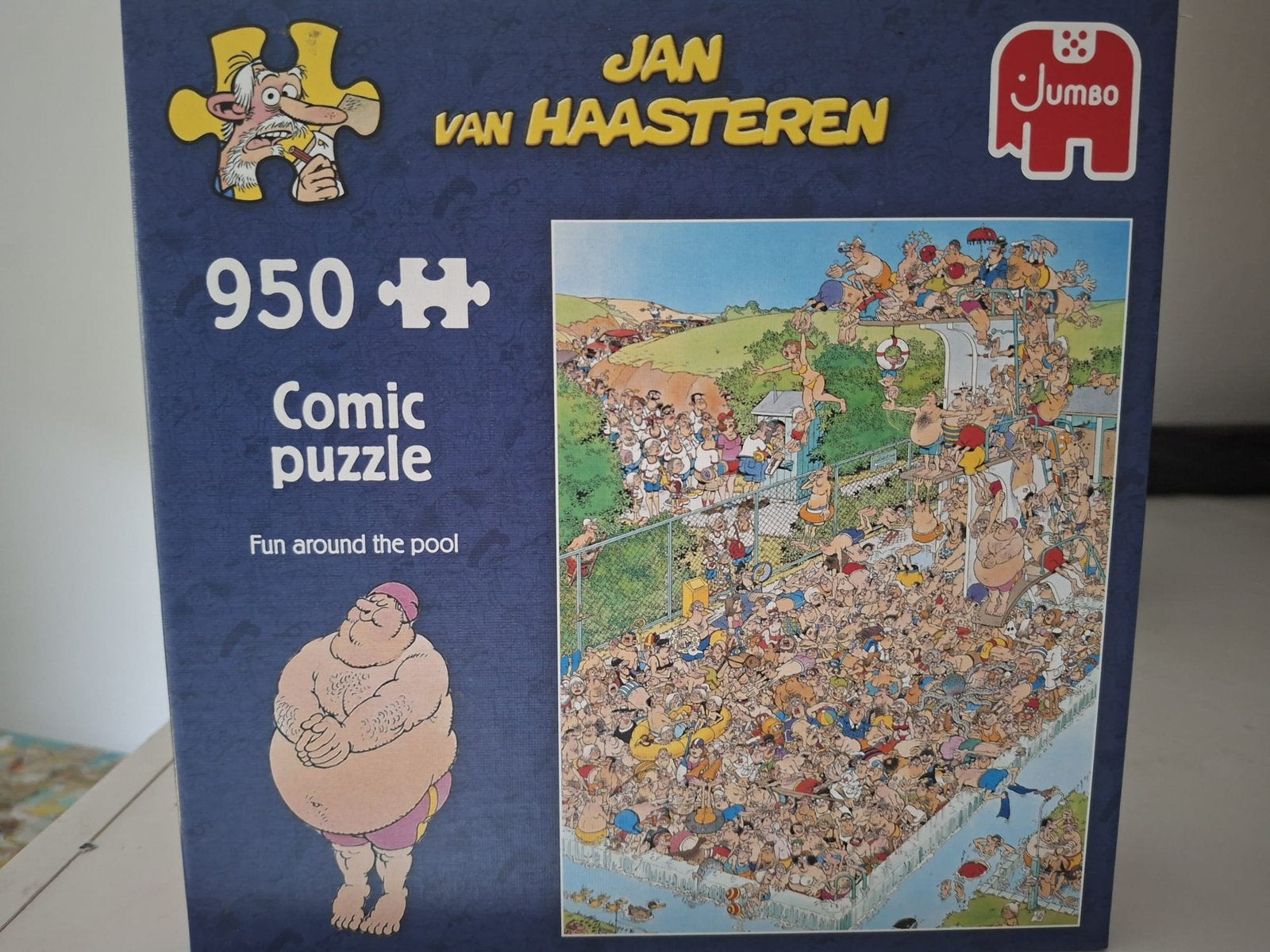 Jan van Haasteren 950 stukjes fun around the pool, Ophalen of Verzenden, 500 t/m 1500 stukjes, Zo goed als nieuw