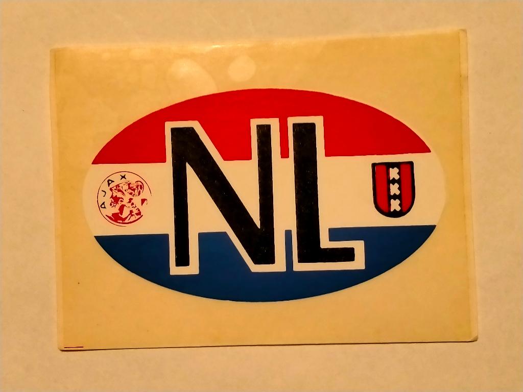 Ajax Amsterdam NL vintage logo sticker voetbal club RARE, Verzamelen, Ophalen of Verzenden, Zo goed als nieuw, Sport