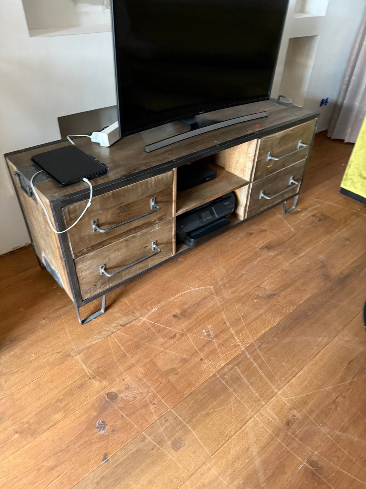 Tv kast, 100 tot 150 cm, Zo goed als nieuw, Minder dan 100 cm, 25 tot 50 cm