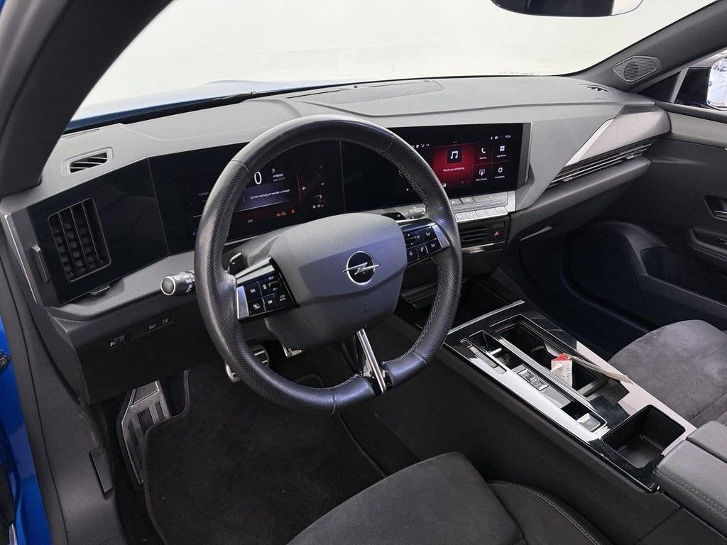 Opel Astra Sports Tourer 1.6 Turbo Plug In Hybrid GS Trekhaa, Auto's, Dealer onderhouden, 77 km/l, Gebruikt, Euro 6