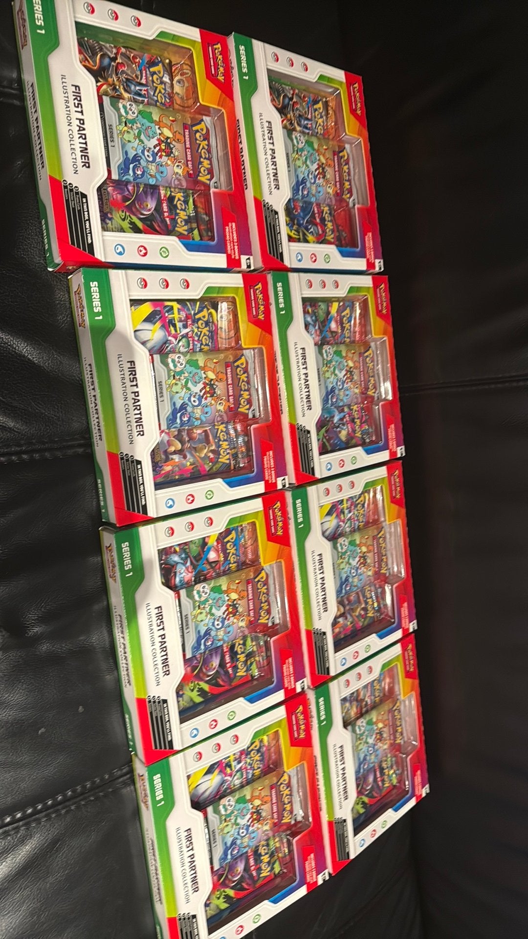First Partner Series 1, en Pitch Black Pokemon Center ETB, Ophalen of Verzenden, Nieuw, Boosterbox