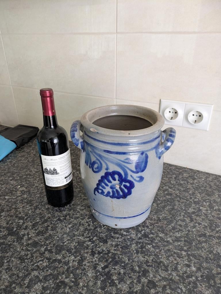 Antieke zoutglazuur pot met blauw decor, Antiek en Kunst, Antiek | Keramiek en Aardewerk, Ophalen of Verzenden