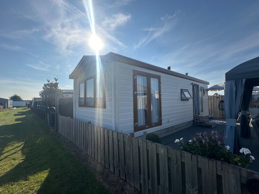 Kunststof chalet dubbelglas inclusief transport  NL ♦️, Tot en met 4