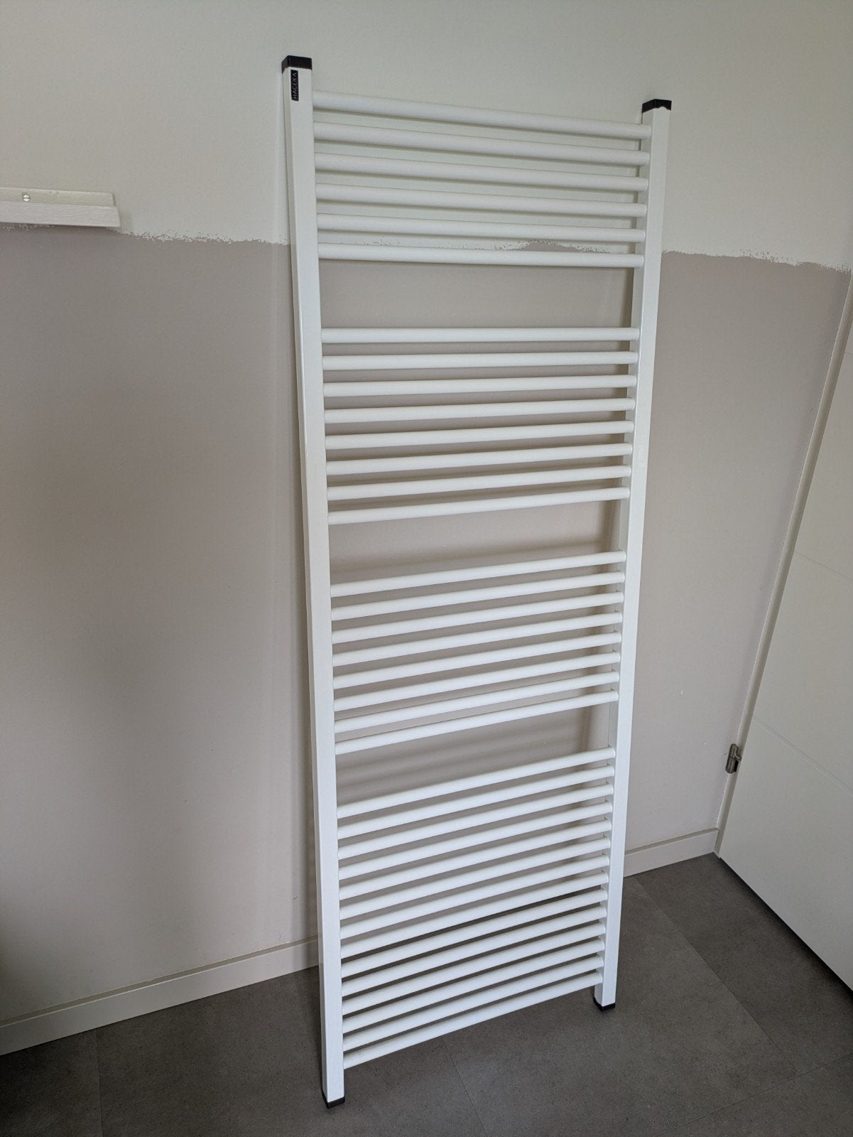 Designradiator fabr.Haceka, Afm.1624x 590mm. Kleur wit, Ophalen, Radiator, Nieuw, Minder dan 60 cm
