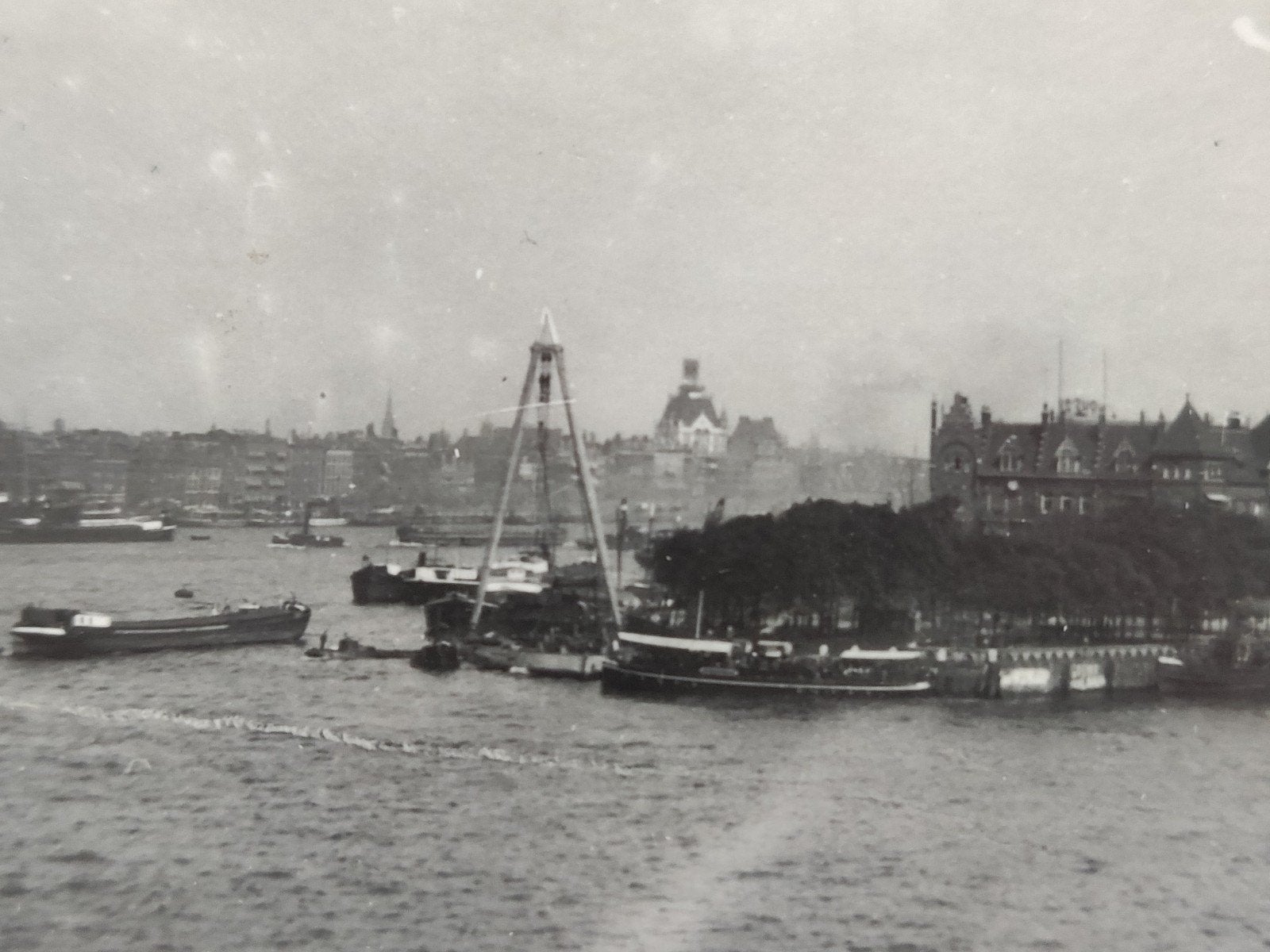 Z5 Rotterdam 1930, Verzamelen, Foto's en Prenten, Ophalen of Verzenden, Voor 1940, Gebruikt, Overige onderwerpen